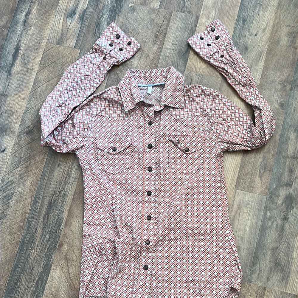 4/$20🥳 Cinch Women’s western Button-Up Shirt size XS
